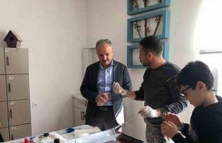 Engelsiz yaşam merkezi engellilere umut oldu