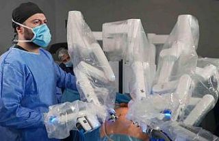 İEÜ Medical Point Hastanesinde ‘Da Vinci’ dönemi