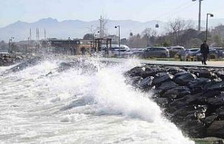 Karadeniz hırçınlaştı