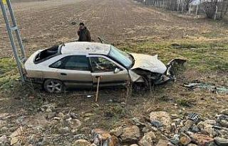 Kayseri’de otomobil şarampole uçtu: 1 yaralı