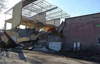 Malatya’da sanayi sitesinde 6 dükkanın bulunduğu...