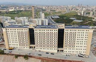 Mersin Valisi Pehlivan: "Çiftlikköy kampüsünde...