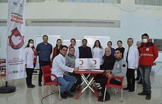 Muğla’daki hastanede “Sensiz Olmaz” kan bağışı...