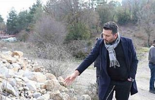 Öldürdükleri komşularının evine taziyeye dahi...