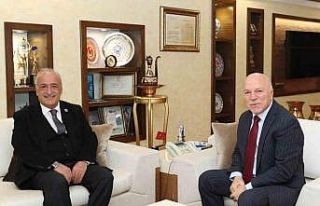 Rektör Çomaklı, Başkan Sekmen’in konuğu oldu