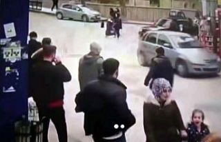 Sinop’ta yolun karşısına geçmeye çalışan...