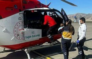 Şırnak’ta 8 aylık bebek, ambulans helikopterle...