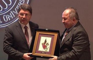 Uyuşturucu Sempozyumun’da konuşan Adalet Bakan’ı...