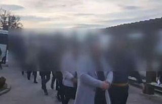 Vatandaşları 30 milyon lira dolandıran 8 şahıs...