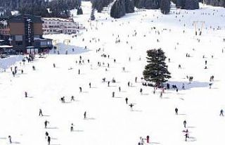 Yarıyıl tatilinin son gününde teleferikte kuyruk...