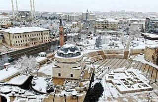 Bahar karı hayrete düşürdü