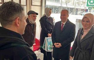 Bakan Göktaş, Afyonkarahisar’da esnafı ziyaret...