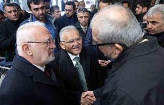 Başkan Büyükkılıç, Kapalı Çarşı ve Camikebir...