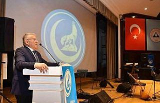 Başkan Büyükkılıç, Ülkü Ocakları Gençlik...