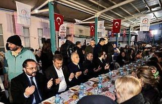 Başkan Zolan iftar yemeğinde vatandaşlarla buluştu