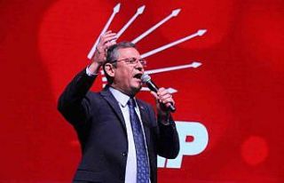 CHP Genel Başkanı Özel: "Belediye başkan...