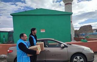 Çıldır Müftülüğü’nden iyilik paketleri