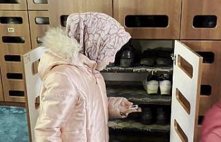 Erzurum’da çocuklara teravihte çikolata sürprizi