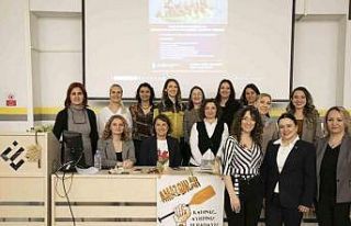 ESTÜ, Amazonlar Dragon Kadın Kürek Takımı Söyleşisine...