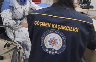 Evlendirme vaadiyle kandırdığı akrabası ve eşini...