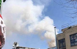 Fatih’te 6 katlı iş merkezinin deposunda korkutan...