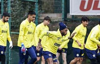 Fenerbahçe’de Union Saint-Gilloise maçı hazırlıkları...
