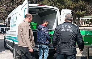 İki oğlunun bıçaklı saldırısına uğrayan baba...