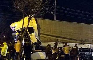 Konya’da 4 tır çarpıştı: 1 ölü, 3 yaralı