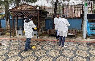 Lise bahçesinde ‘Kız arkadaşıma baktın’ kavgası:...