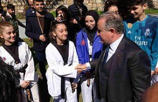 Osman Aşkın Bak: "Kahramanmaraş’a 12 bin...