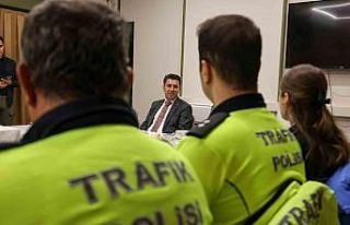 Polis memurlarının iftar sofralarına misafir oldu