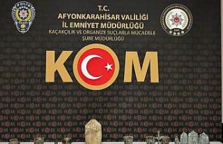 Polisten tarihi eser operasyonu