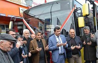 Sarıkamış’ta Yeni otobüsler hizmete girdi
