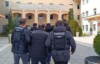 Siirt’te uyuşturucu operasyonunda 2 tutuklama