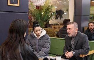 Sincan Belediye Başkanı Ercan, gençlerin sohbetine...