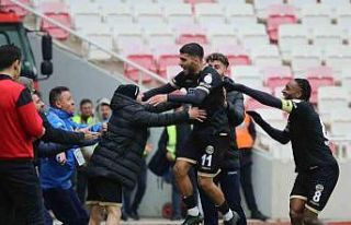 Trendyol Süper Lig: Sivasspor: 1 - Alanyaspor: 2...