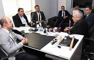 TSYD Bursa’ya Şadi Özdemir’den ziyaret