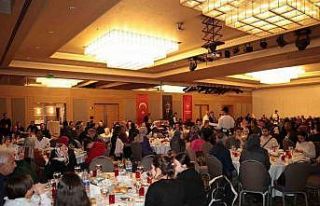 Vali Hacıbektaşoğlu, koruma altındaki çocuklarla...