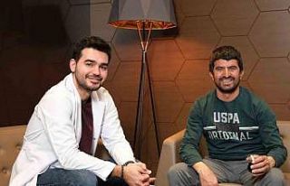 Yıllar sonra ilk kez kendi başına çay içebildi