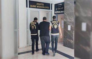 Antalya’da 15 yıl hapisle 11 yıldır aranan firari...