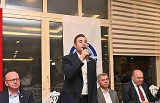 Başkan Ahmet Akın’ın ilk ilçe ziyareti baba...