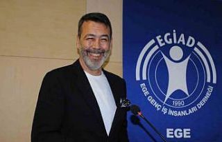 Yazar Erhan Aslan’dan EGİAD’da ’Elif’in Yolculuğu’...