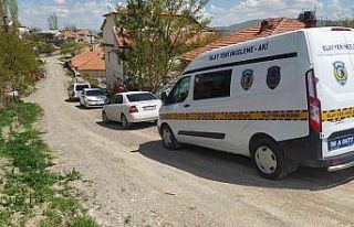 Yazlığına girdiğinde gördüğü manzara karşısında...