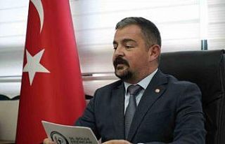 56. Bölge Erzincan Eczacı Odası Başkanı Sarıkaya:...