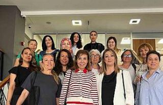 Arbil Akın, hayvanseverlerle bir araya geldi