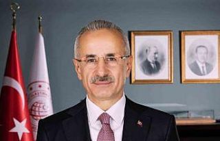 Bakan Uraloğlu: “Havalimanlarından kimse aranmadan...