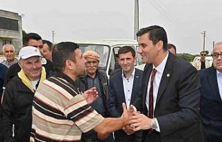 Başkan Zeyrek kiraz üreticileriyle bir araya geldi