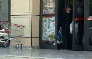 BİM şubesinde ’skandal’ görüntü: Tavukları...