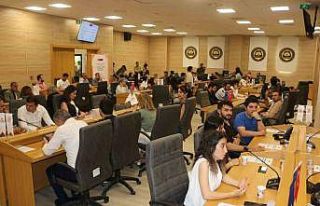 Diyarbakır’da gençler çalıştayda buluştu