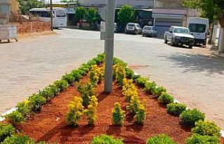 Efeler’in kırsal mahalleleri de modern meydanlara...